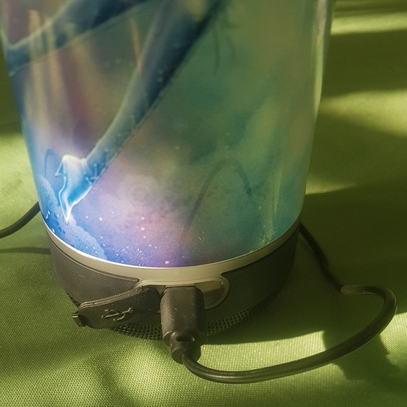 🌙 Sailor Saturn Bluetooth Speaker LED Light Up Party Cup 🎶 - Picture 5 of 8